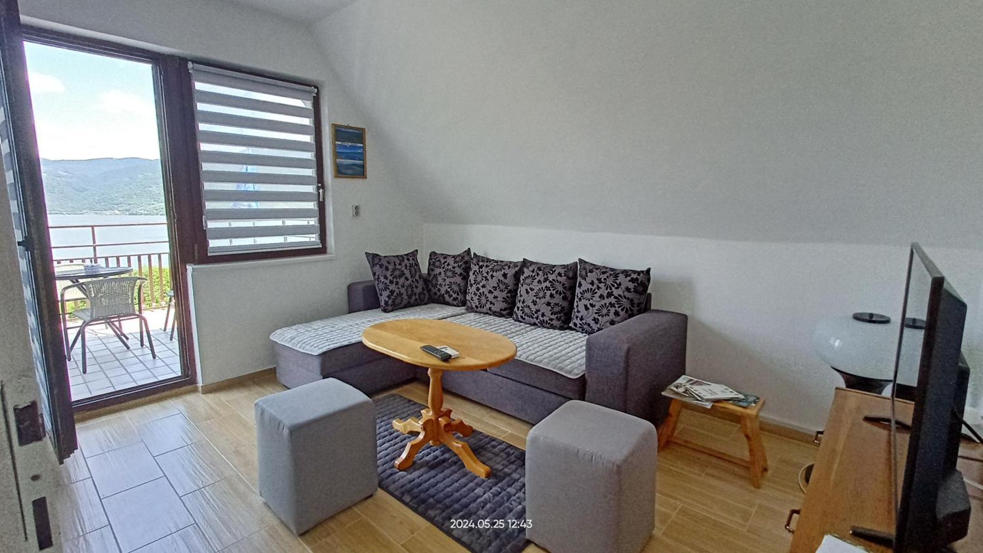 Apartman Duric Долни Милановац Екстериор снимка